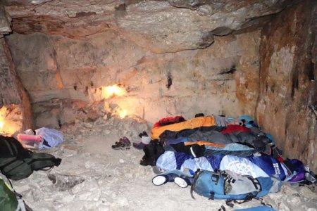 Следопыты Московского отделения БПС совершили поход в Ледяную пещеру
