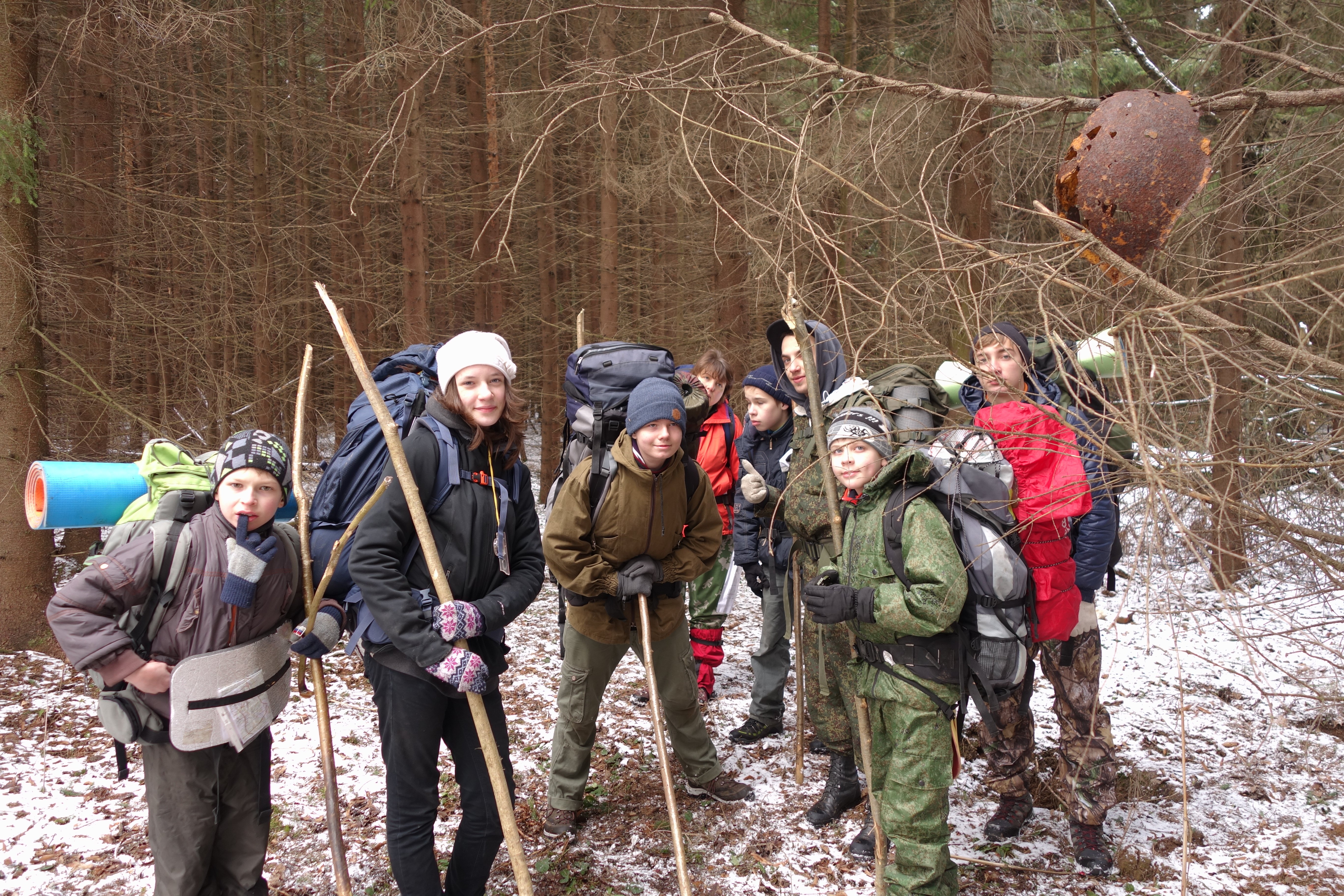 Московский отряд Братства православных следопытов совершил тренировочный выход в лес