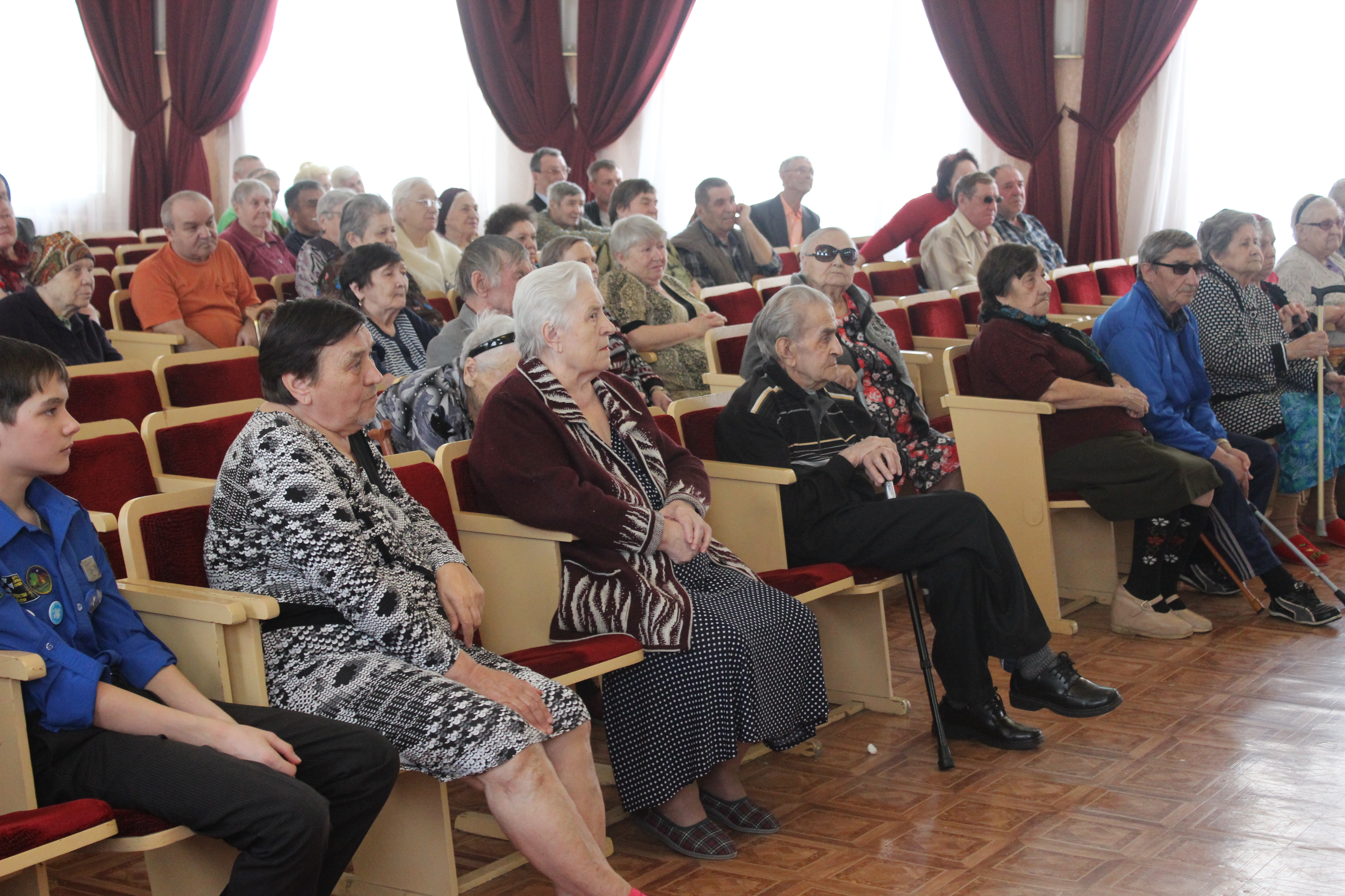 «Пост – весна духовная» - Оренбургские следопыты посещают дом престарелых