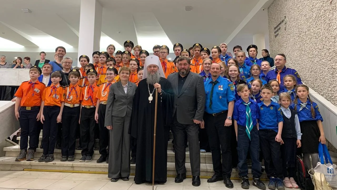 9 апреля в малом зале Дворца Молодежи состоялась встреча православных следопытов "Флотилии "Ковчег",