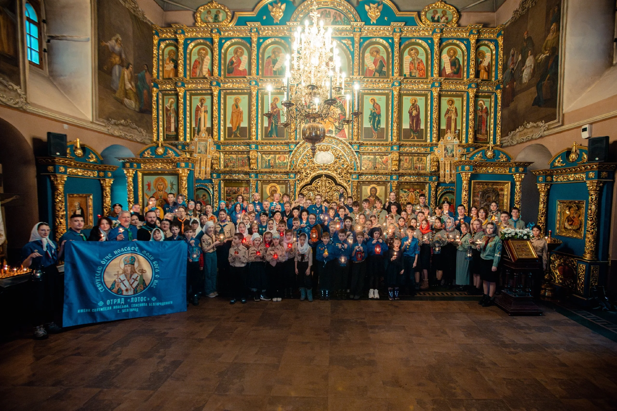 В Москве состоялась Торжественная передача Вифлеемского огня делегациям из Екатеринбурга, Твери, Нижнего Новгорода, Воскресенска, Королева, Белгорода, Ростова-на-Дону.